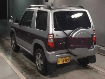 Mitsubishi Pajero Mini