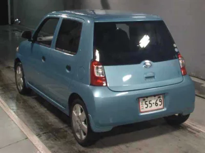 Daihatsu Esse