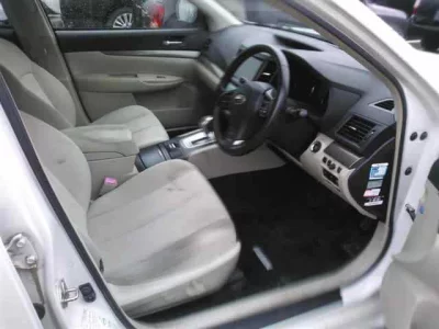 Subaru LEGACY B4