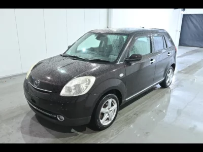Mazda Verisa