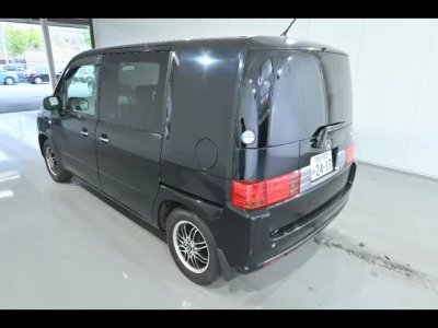 Honda Mobilio Spike