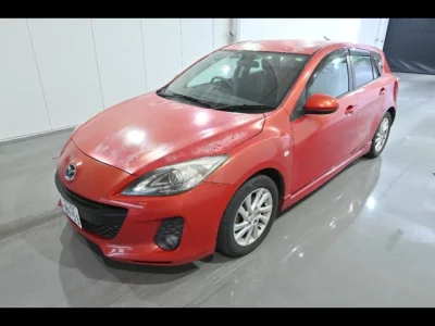 Mazda Axela