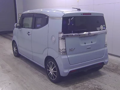 Honda N-Box Slash