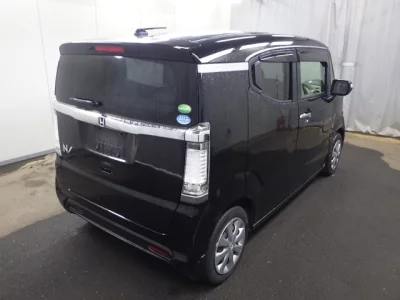 Honda N-Box Slash