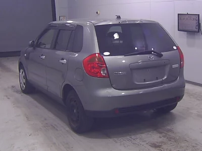 Mazda Verisa