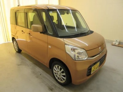Suzuki Spacia