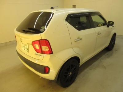 Suzuki Ignis