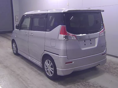 Suzuki Solio