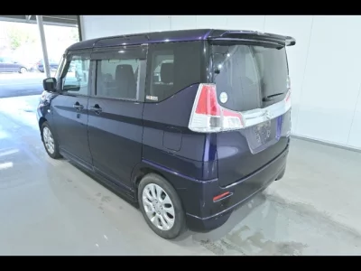 Suzuki Solio