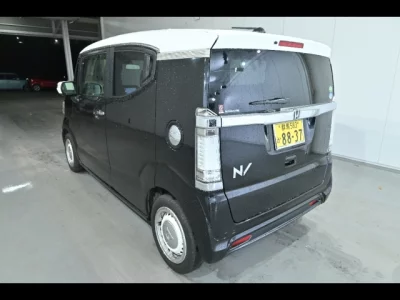 Honda N-Box Slash