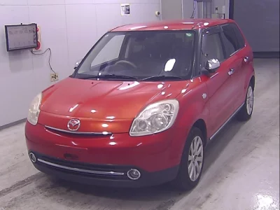 Mazda Verisa
