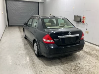 Nissan TIIDA LATIO