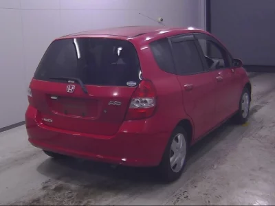 Honda FIT  с аукциона в Японии
