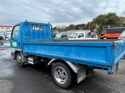 Mitsubishi Fuso Canter