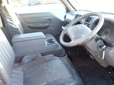 Mazda Bongo Van