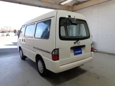 Mazda Bongo Van