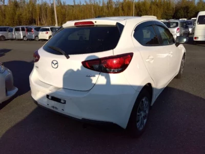 Mazda Mazda2