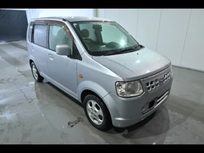 Nissan Otti
