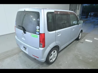Nissan Otti