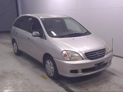 Toyota NADIA