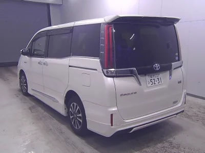 Toyota Esquire