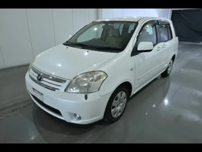 Toyota RAUM