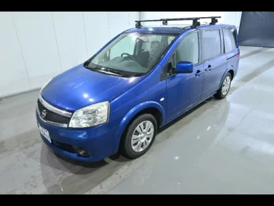 Nissan Lafesta