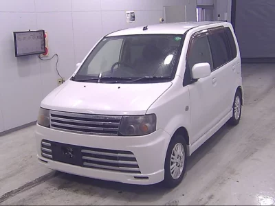 Nissan Otti