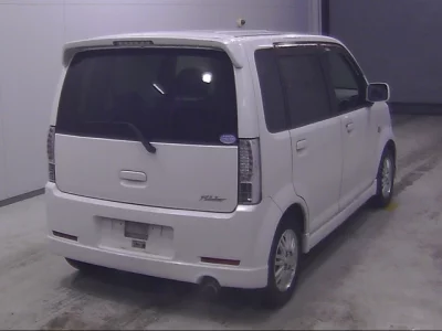 Nissan Otti