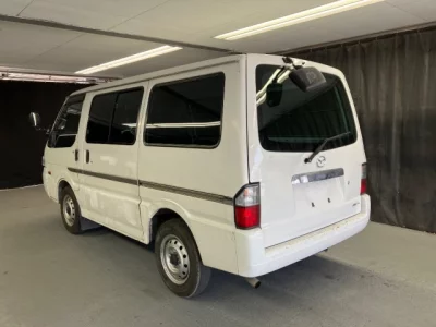 Mazda Bongo Van