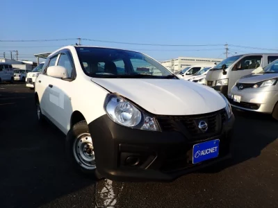 Nissan AD