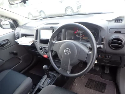 Nissan AD