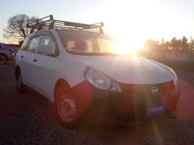 Nissan AD