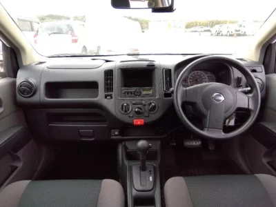 Nissan AD