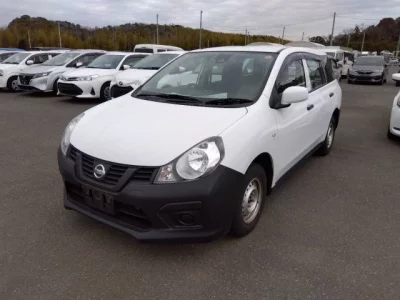 Nissan AD