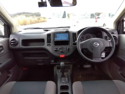 Nissan AD