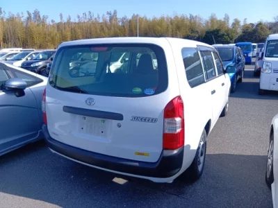 Toyota Succeed