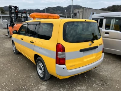 Toyota SUCCEED