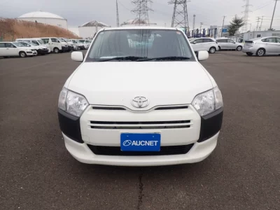 Toyota Succeed