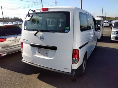 Nissan NV200