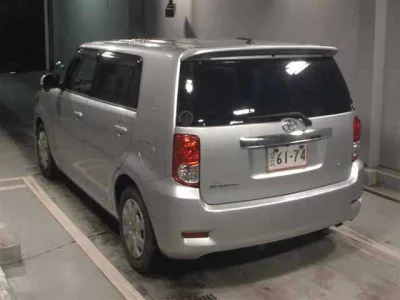 Toyota COROLLA RUMION