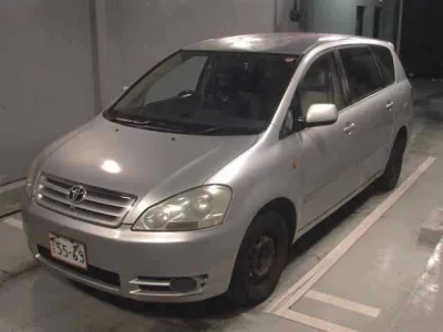 Toyota Ipsum
