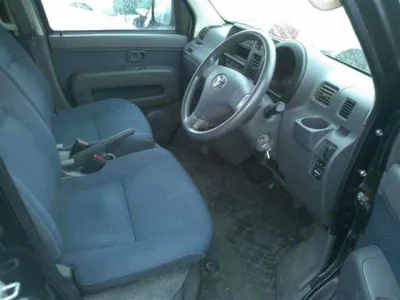 Toyota Pixis Van