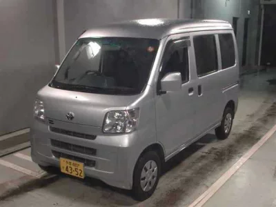 Toyota Pixis Van