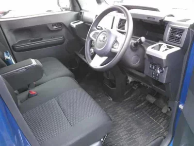 Toyota PIXIS MEGA