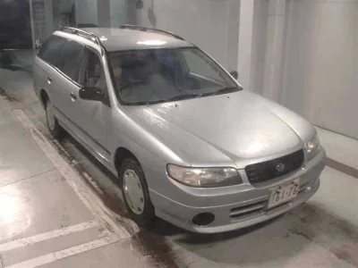 Nissan EXPERT