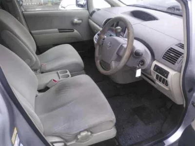 Nissan Presage
