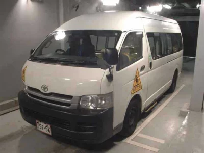 Toyota HiAce Van