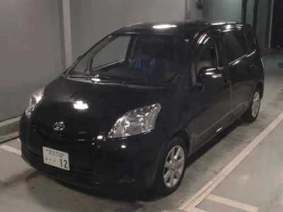 Toyota Passo Sette