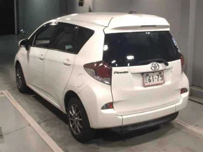 Toyota Ractis